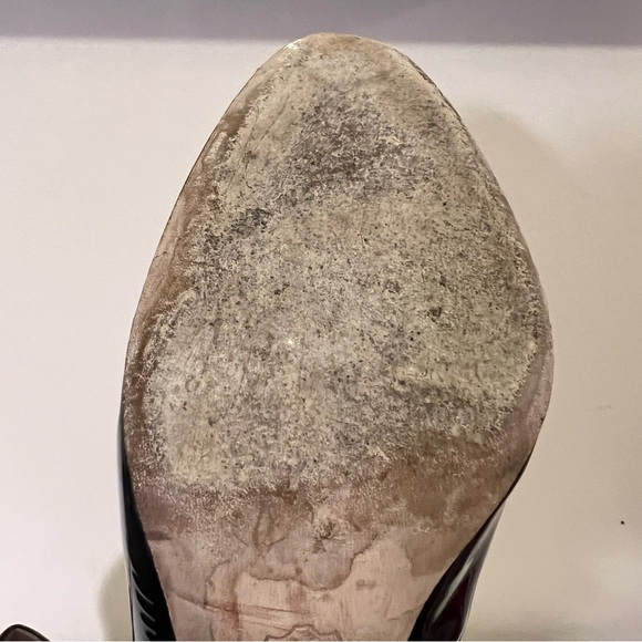 Luxury Minimalist Tory Burch Raleigh 70MM Patent Leather Pump/Shoe - Picture 8 of 9